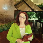 Vendor contact image for Dona